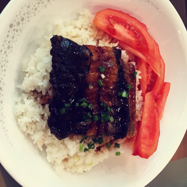 蒲烧鳗鱼饭