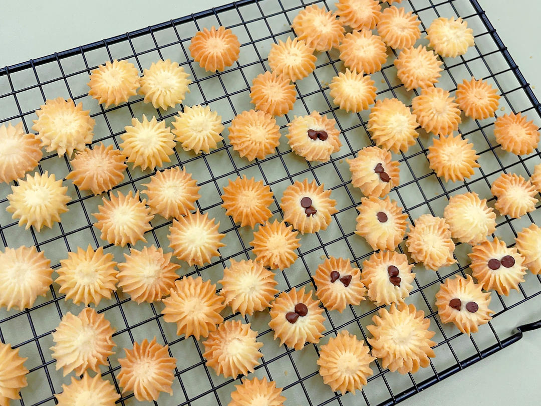 曲奇饼干，完美配方超好挤，酥到不敢碰，一个月还能酥掉渣