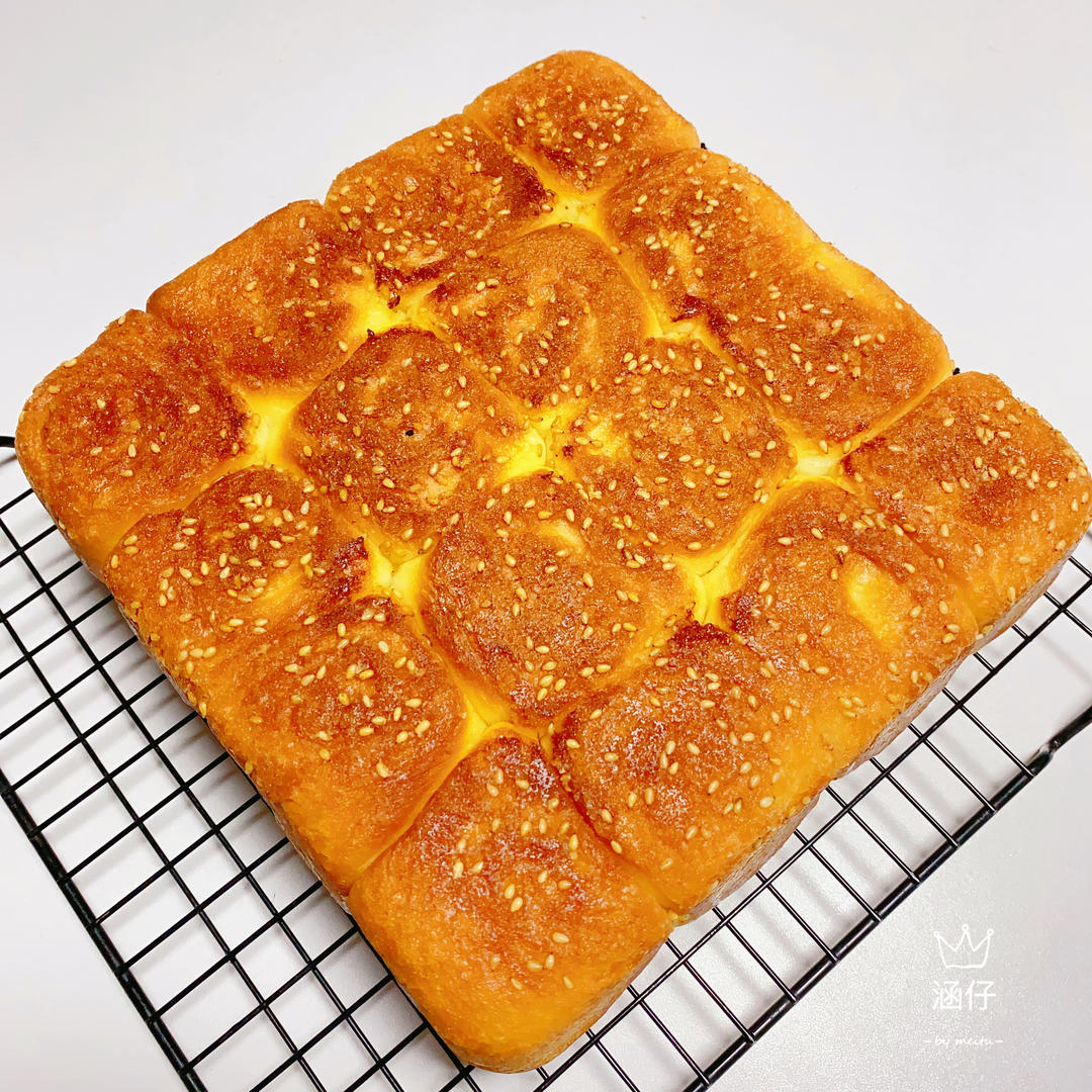 脆底蜂蜜小面包