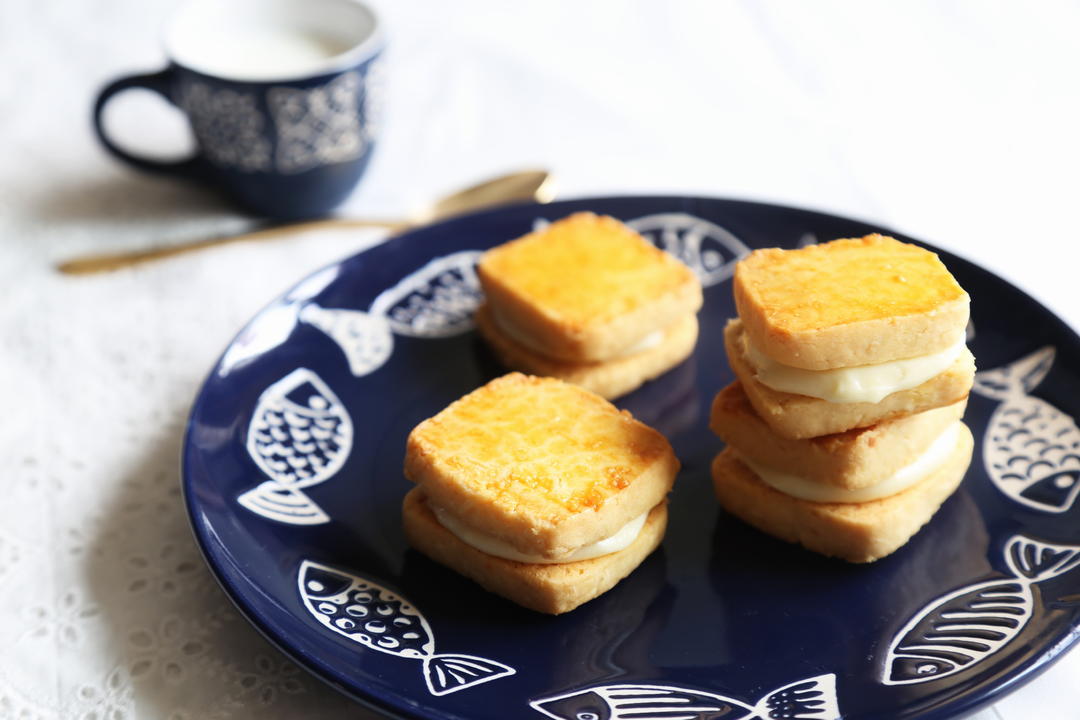 花见烘焙Hanami——椰香奶酪夹心小酥饼的做法