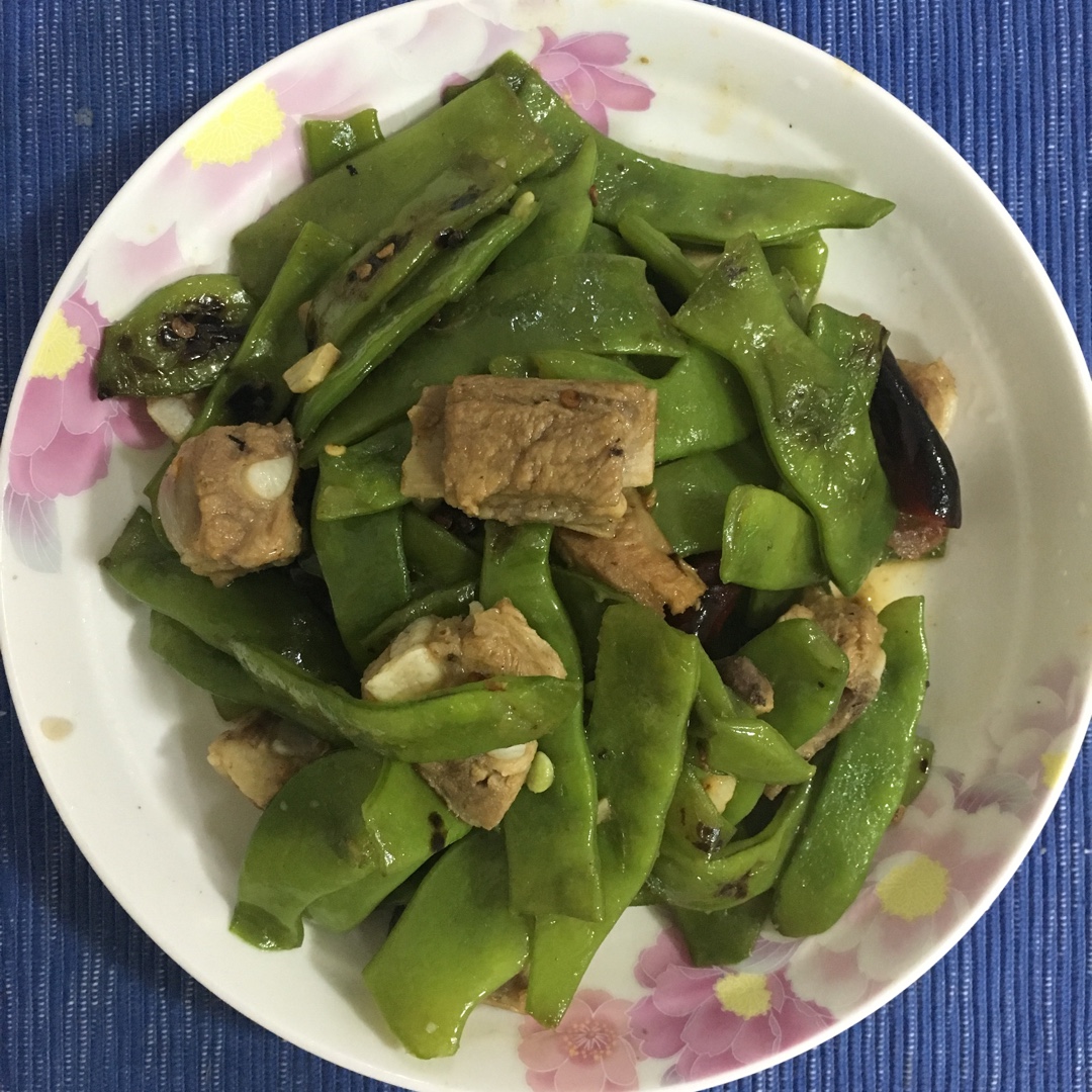 东北排骨炖豆角