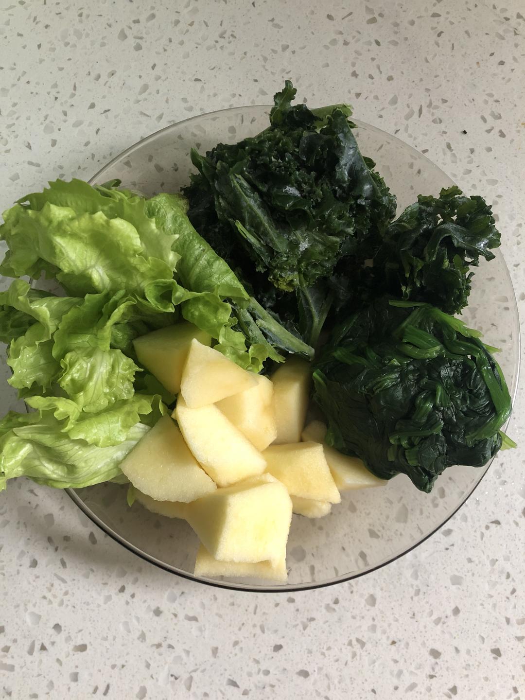 羽衣甘蓝果蔬汁 排毒