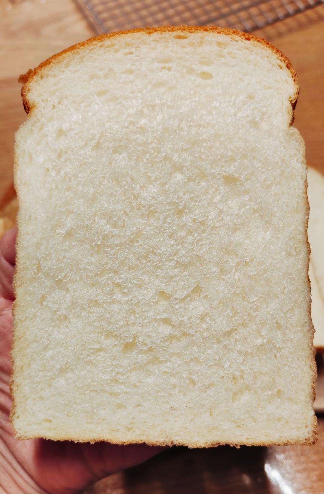 顶级黄金椰蓉吐司