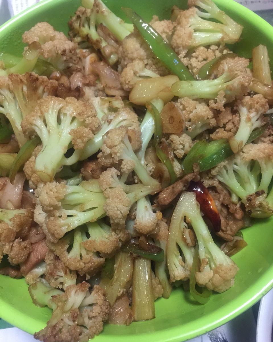 老丁的私房菜-干锅花菜