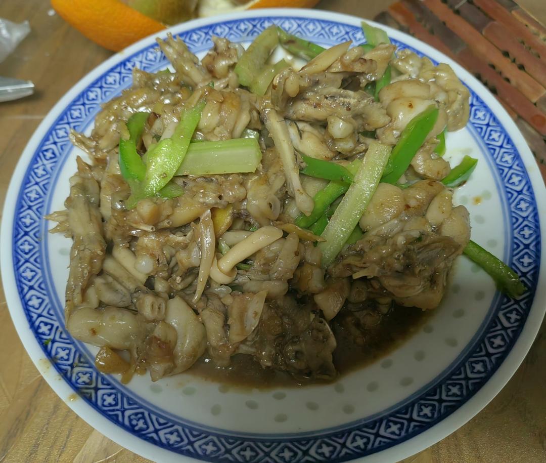 爆炒田鸡