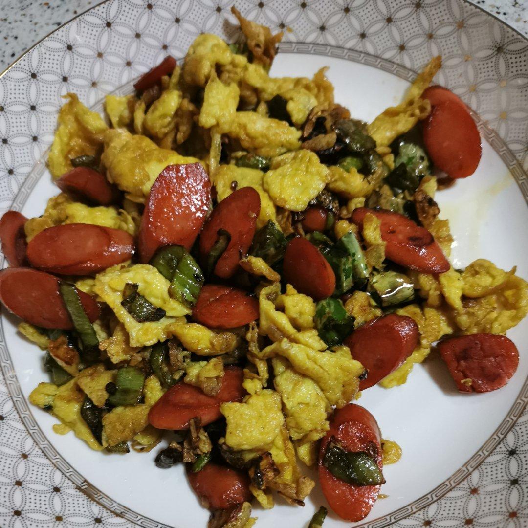 快手菜-青椒鸡蛋炒火腿