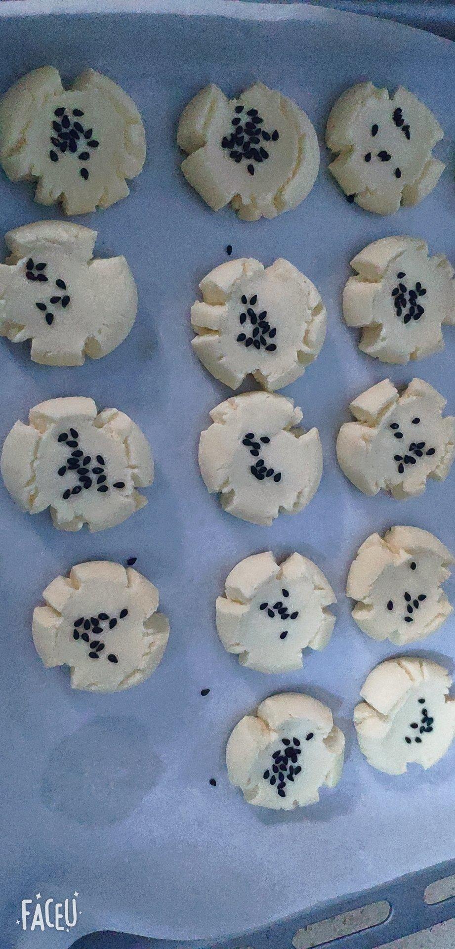 入口即化的玛格丽特饼干🔥酥得掉渣渣，零失败超简单！