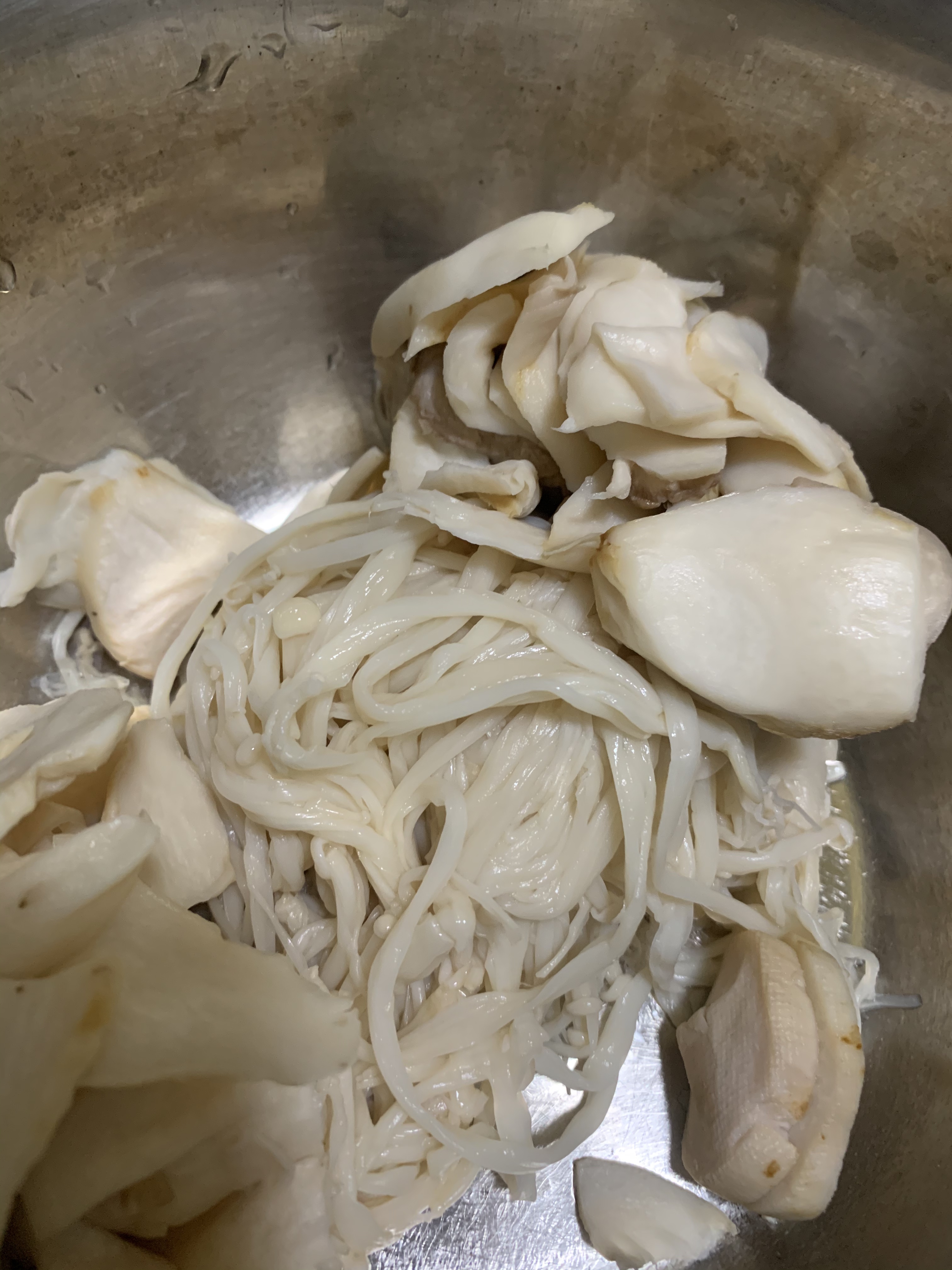 韩式凉拌金针菇杏鲍菇的做法 步骤4