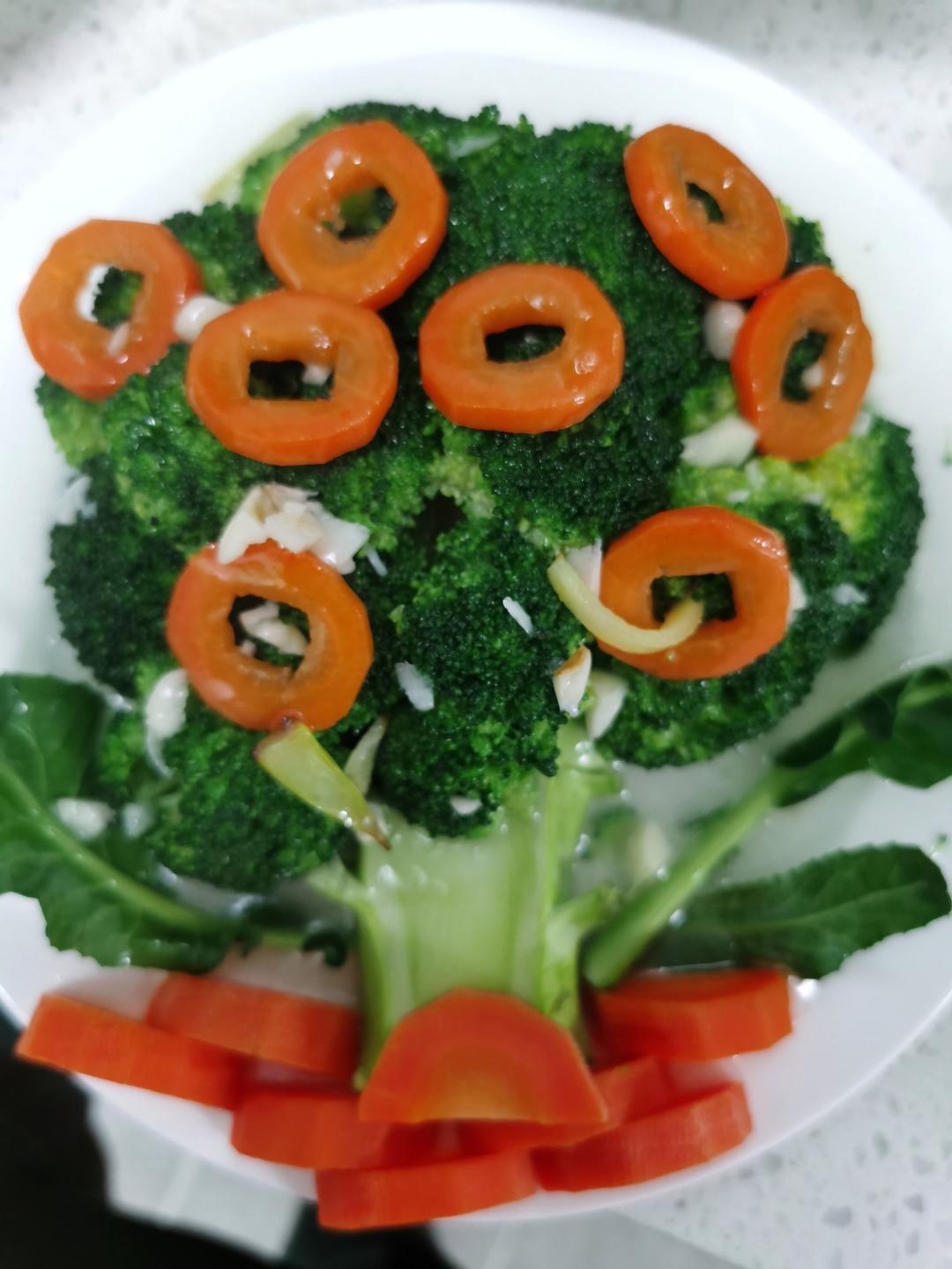 新年菜肴——发财树