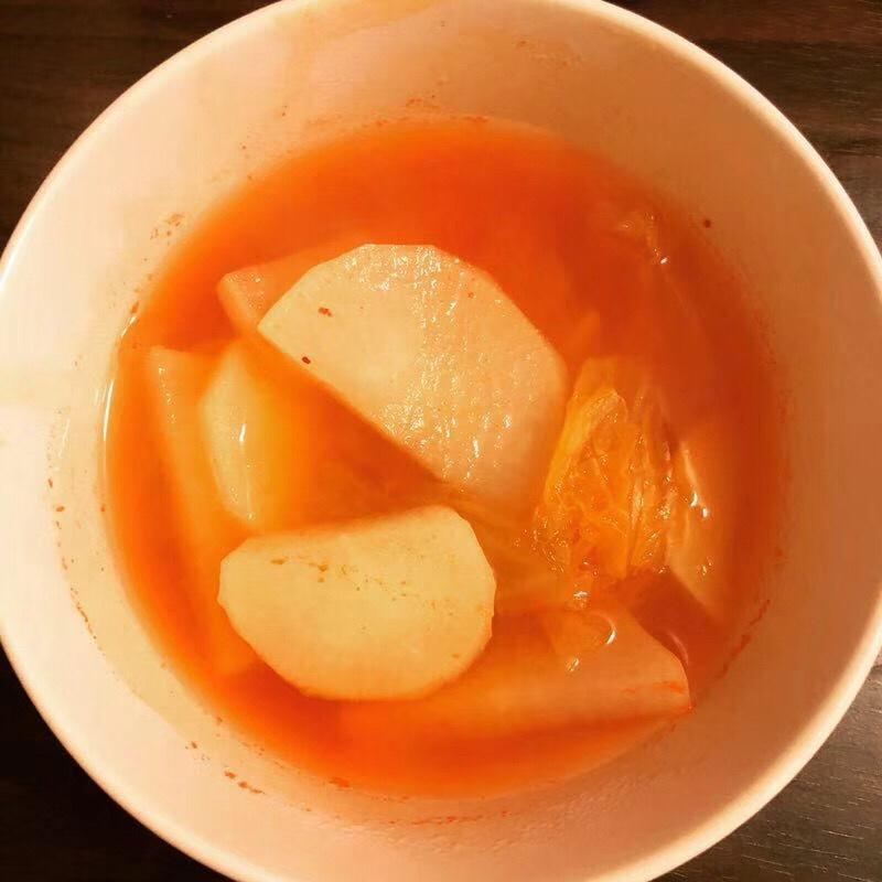 超简单好味的泡菜汤