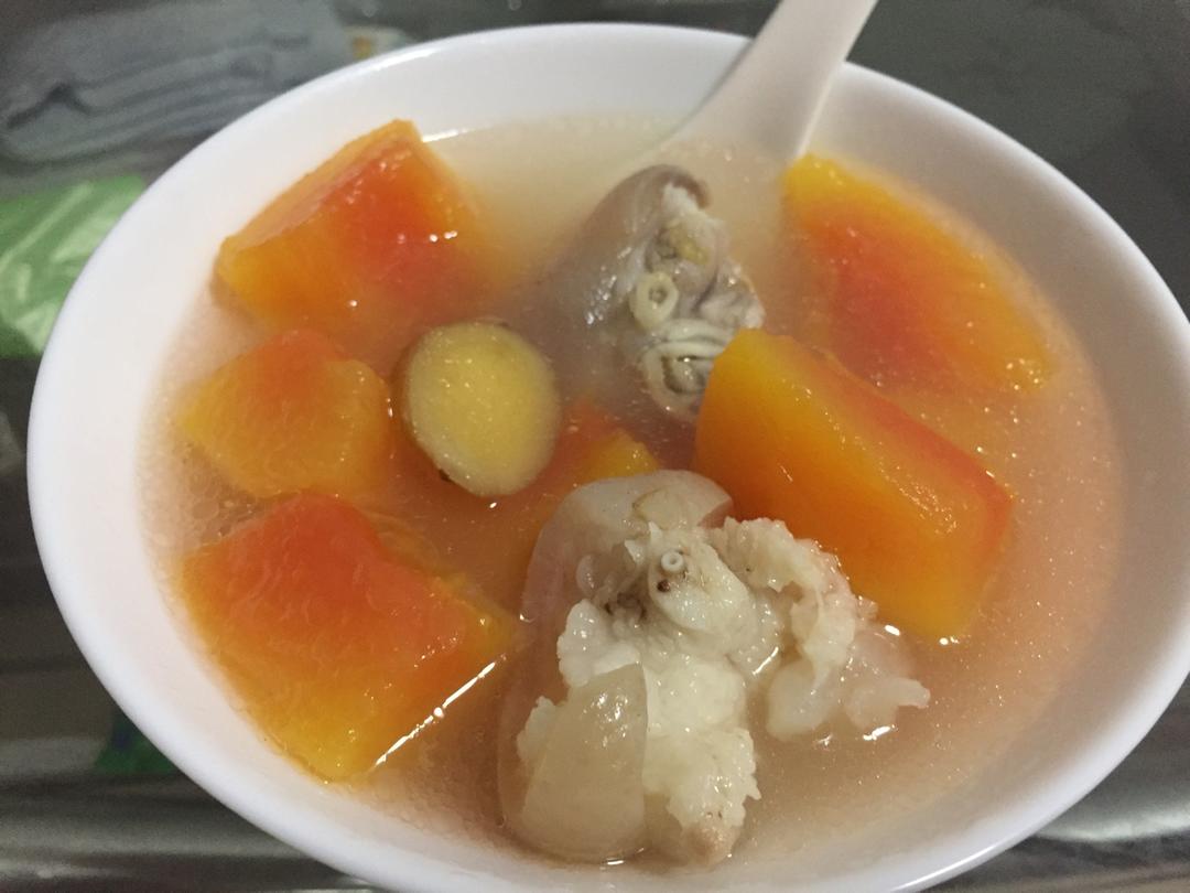 木瓜黄豆猪脚汤