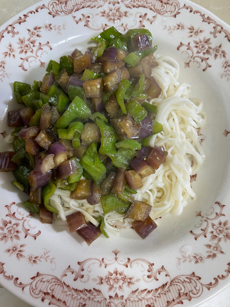 茄子青椒打卤面 ( Green Pepper and Aubergine Noodle with Thick Gravy)