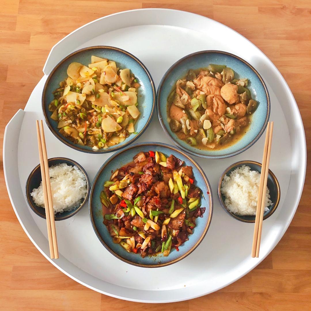 厨师长教你：“回锅肉”的正宗做法，先收藏