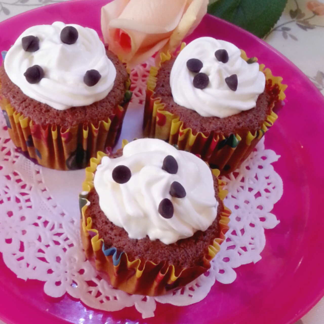 古典巧克力cupcake配马斯卡彭奶油霜