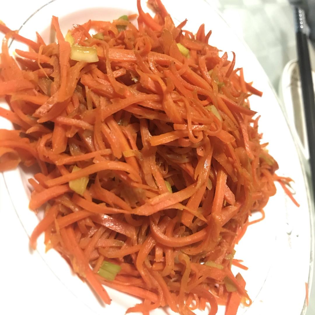 香炒胡萝卜丝（勾氏私房菜）