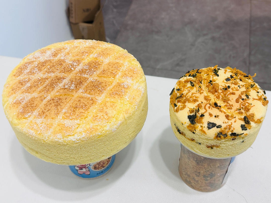 堪比柯基屁股
爆浆芝士🧀古早蛋糕