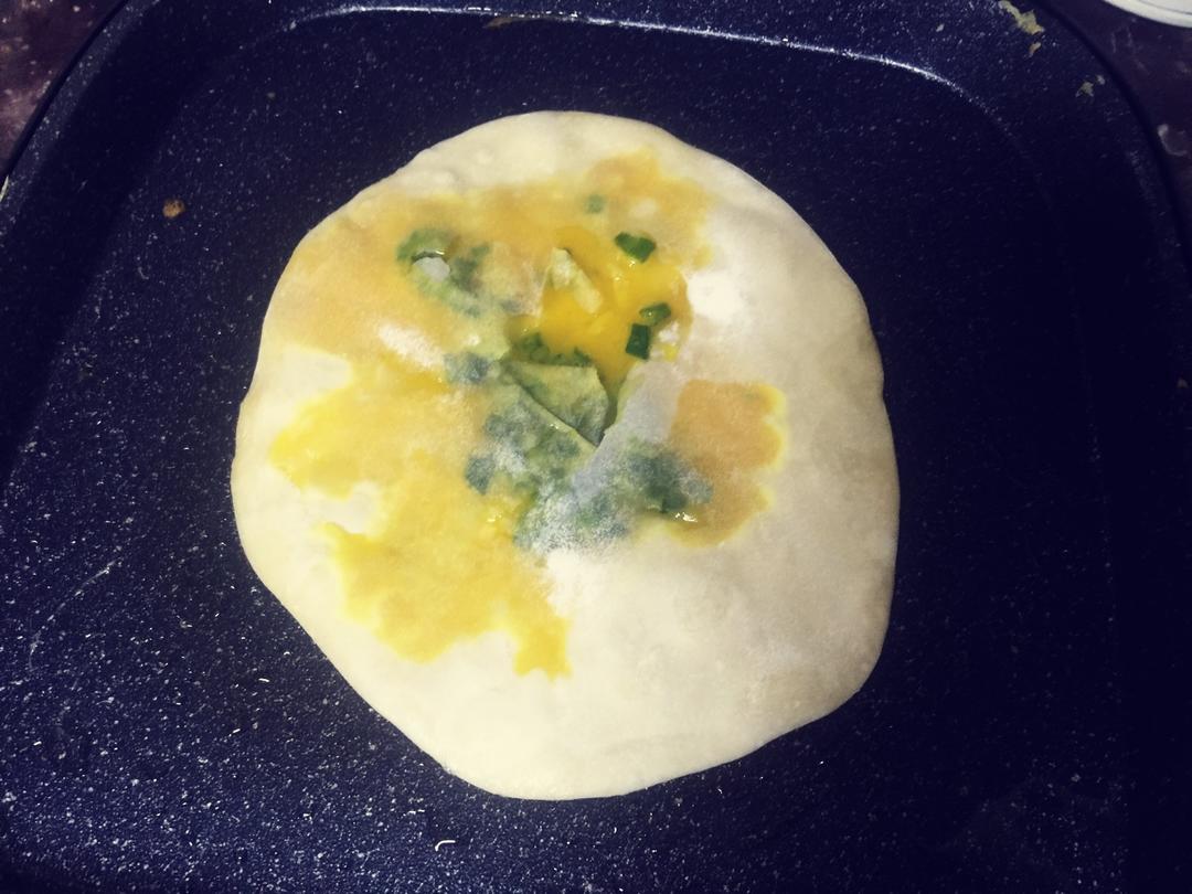 早餐摊的鸡蛋灌饼很好吃？不，我自己做的鸡蛋灌饼更好吃！