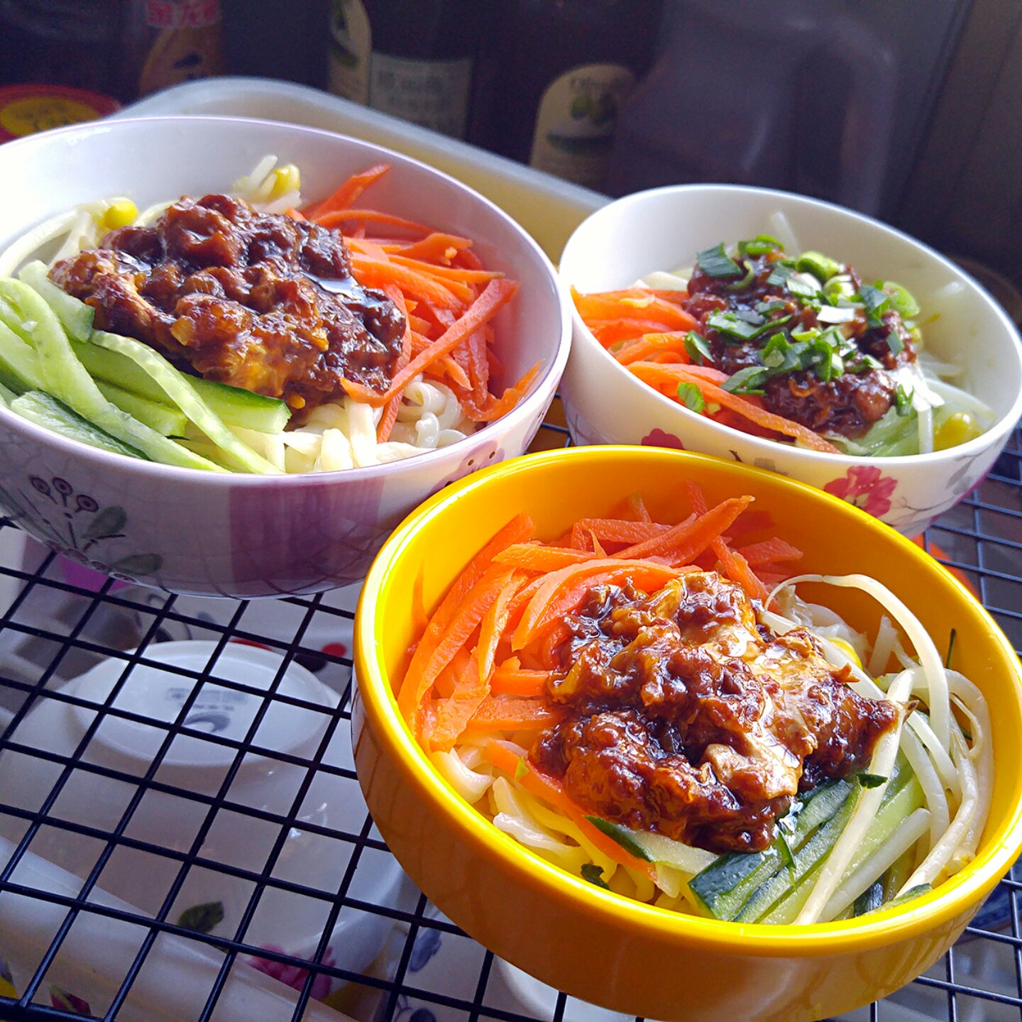 四月姗姗做的炸酱面