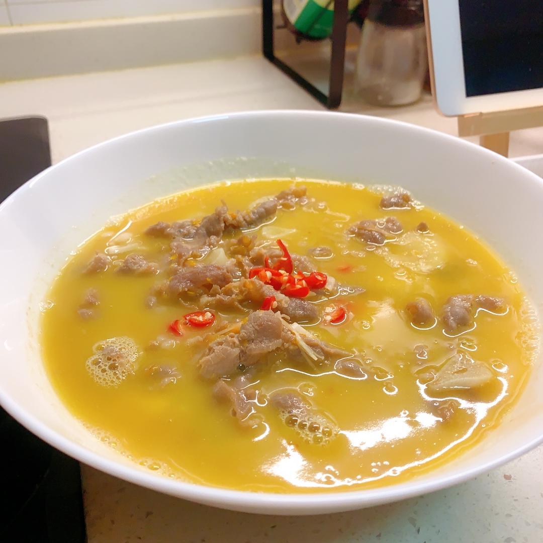 酸汤肥牛