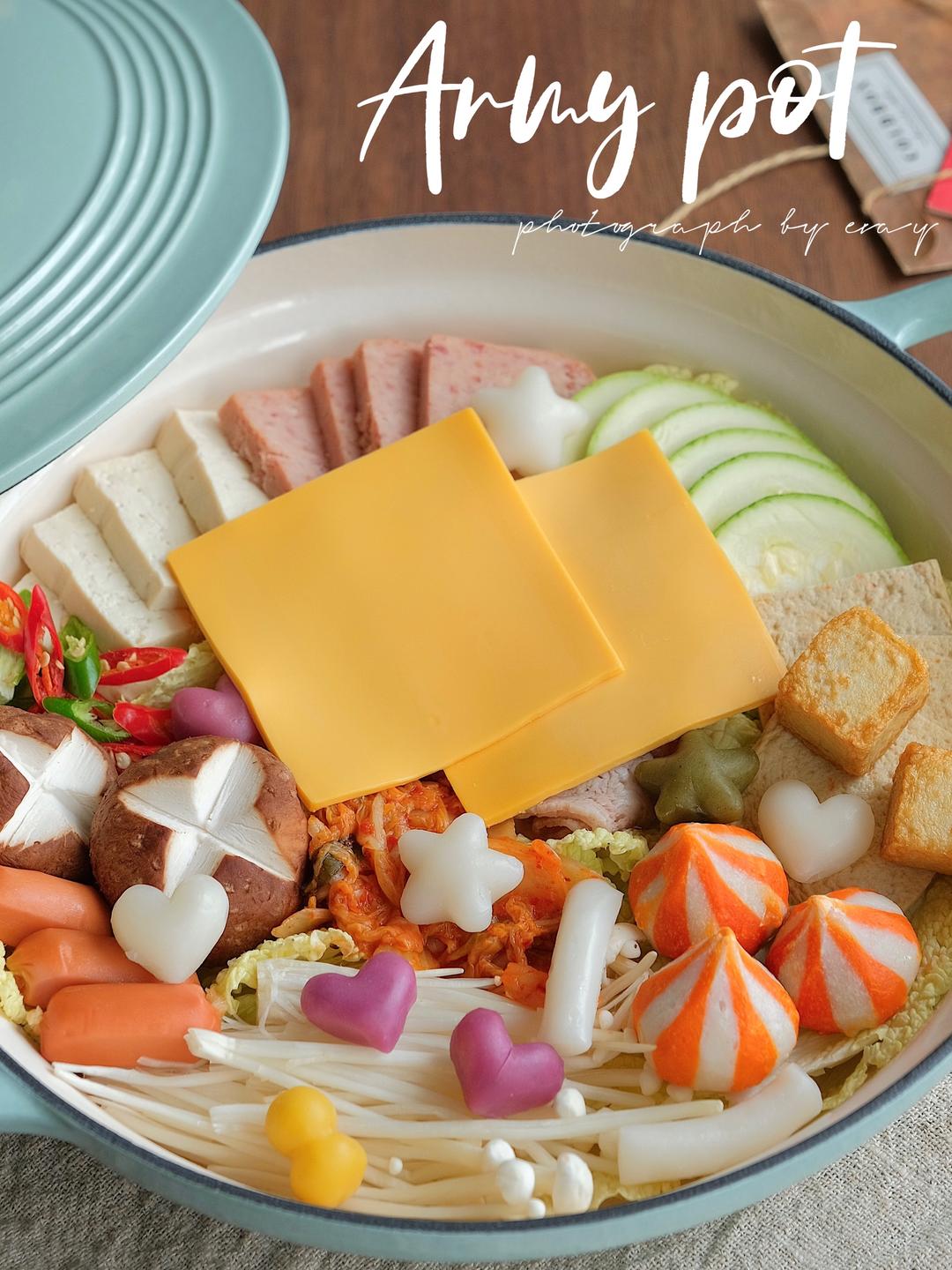 懒人火锅🔥自制韩式部队锅🍲在家轻松吃韩料的做法