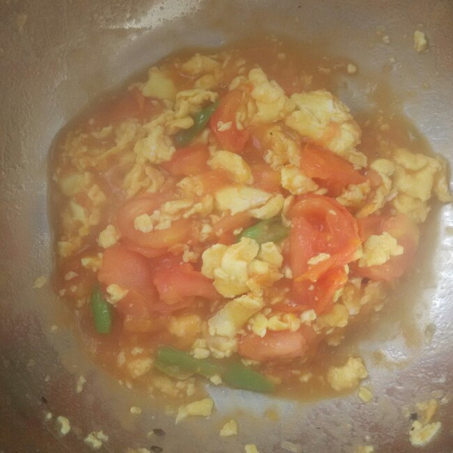 青椒西红柿炒鸡蛋