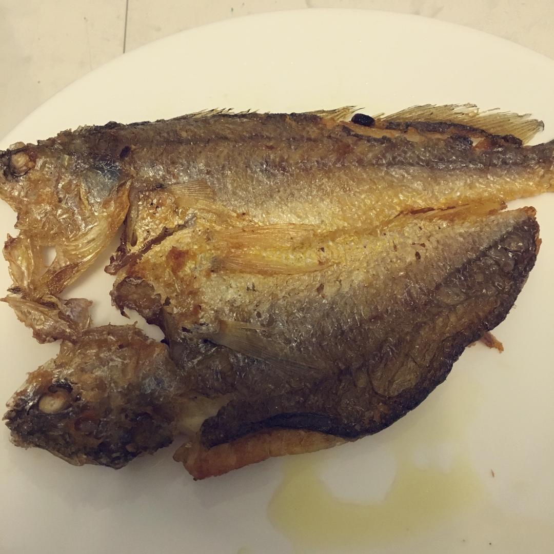 香煎黄鱼 简单好吃