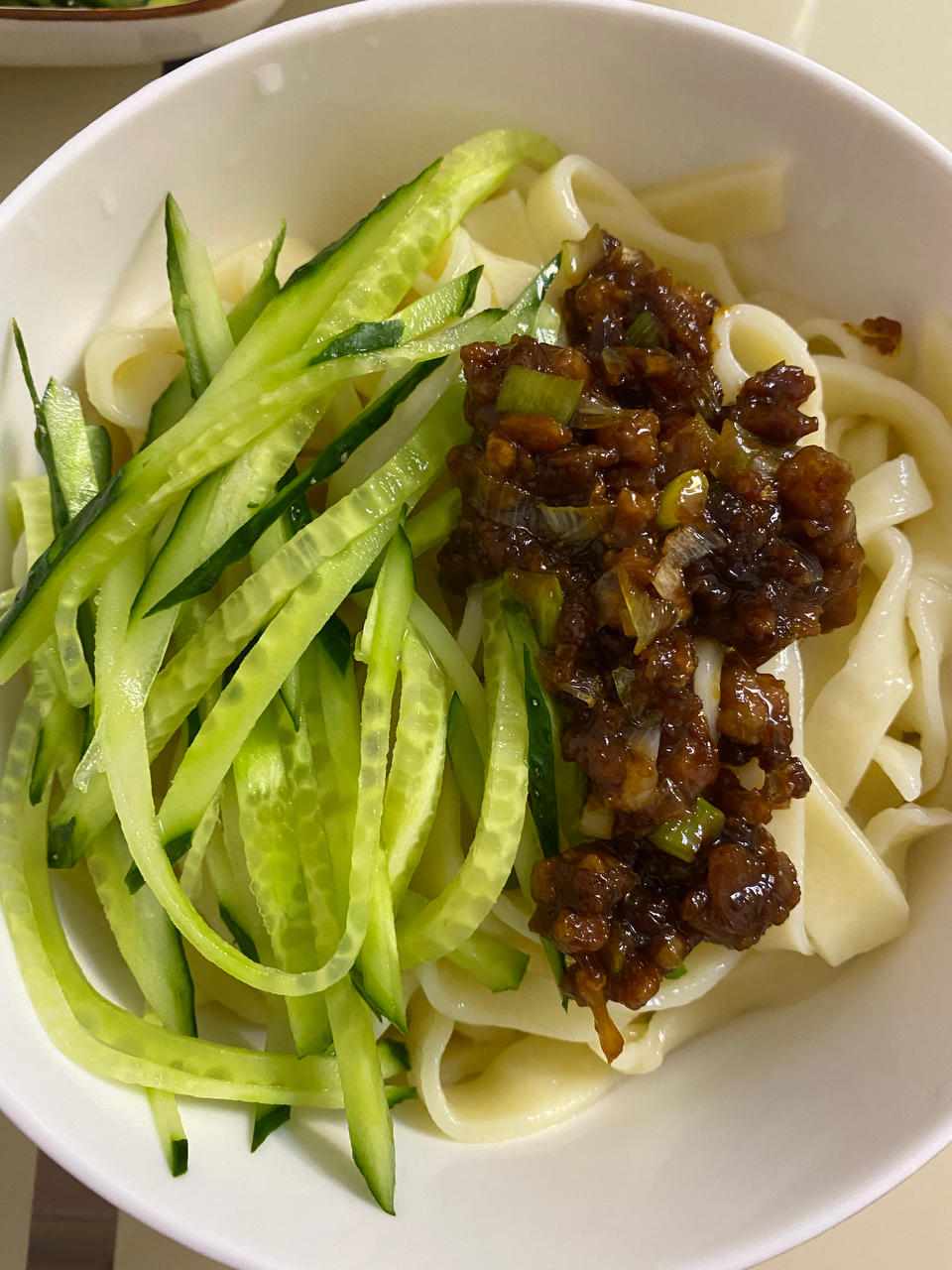 手擀面这样做才好吃，面条筋道Q弹，有嚼劲