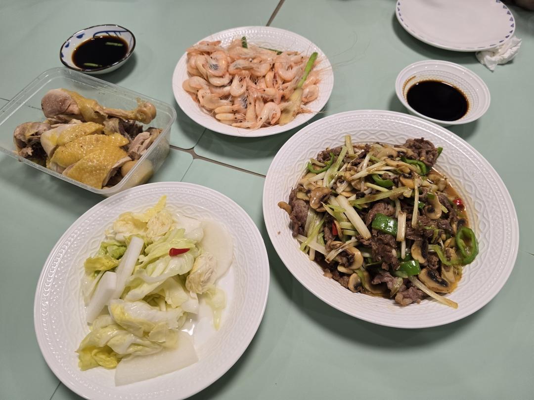 简单快手超下饭的韭黄炒牛肉