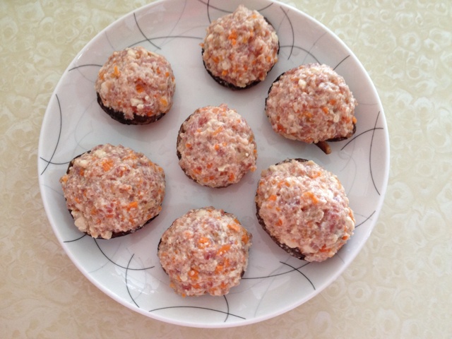 豆腐肉末酿香菇