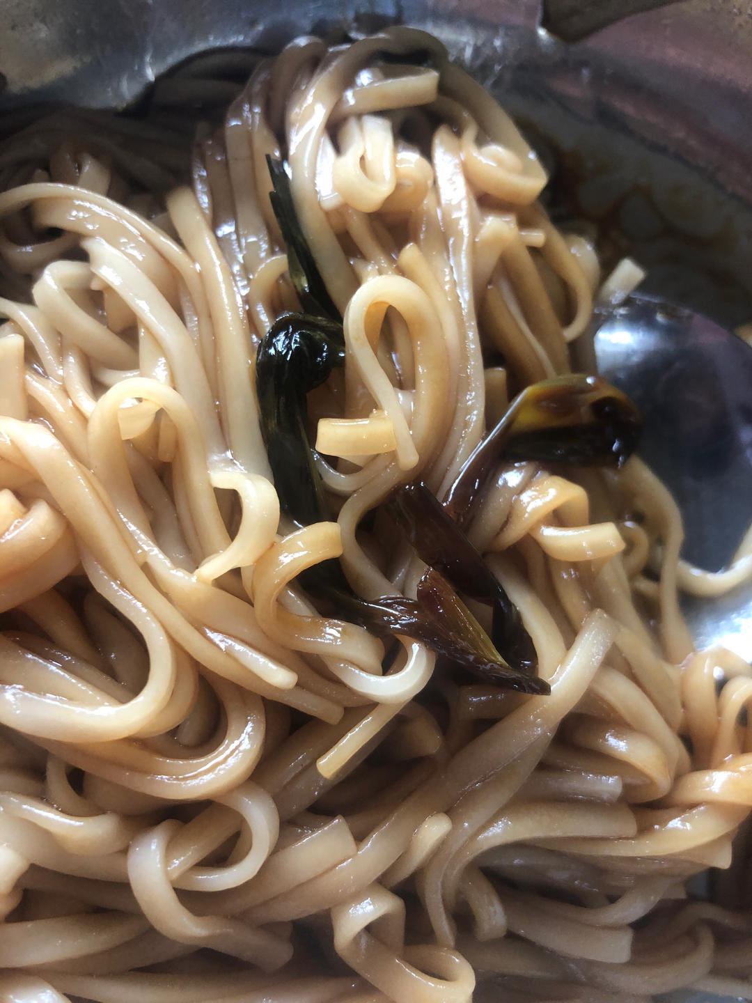 极香的葱油面