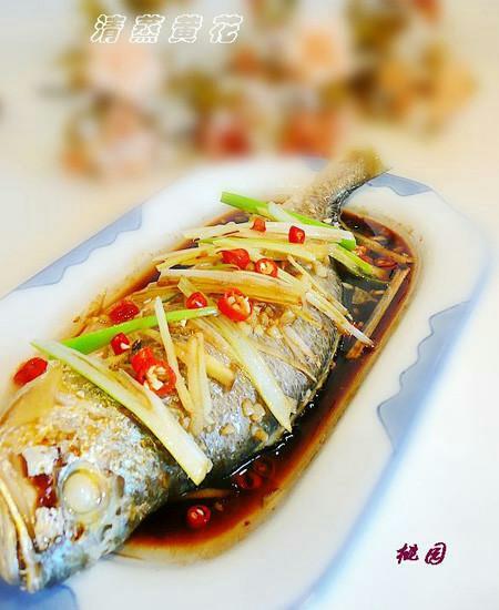 黄鱼蒜蓉蒸黄鱼
