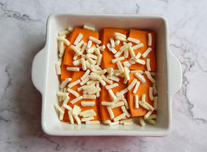 奶酪焗南瓜的做法 步骤4