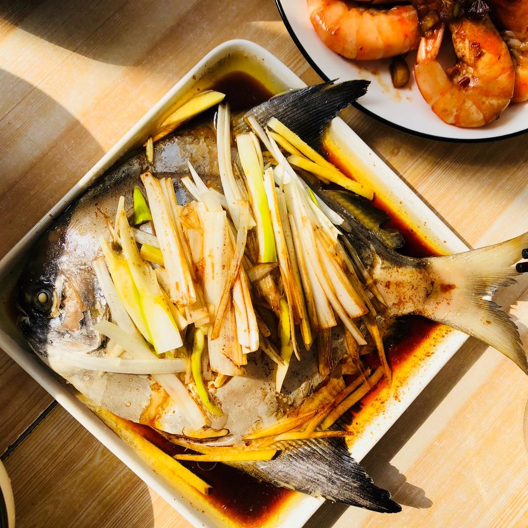 清蒸鲳鱼