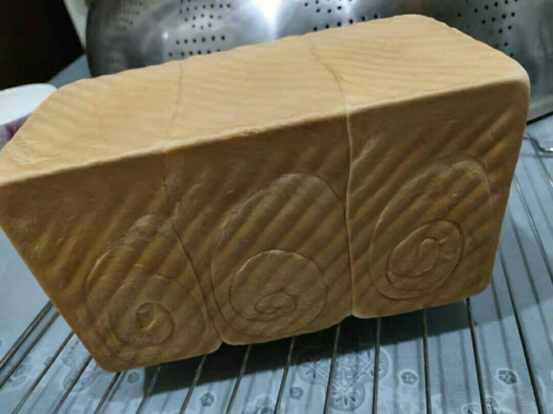 吐司，奶香手撕面包，超级香浓