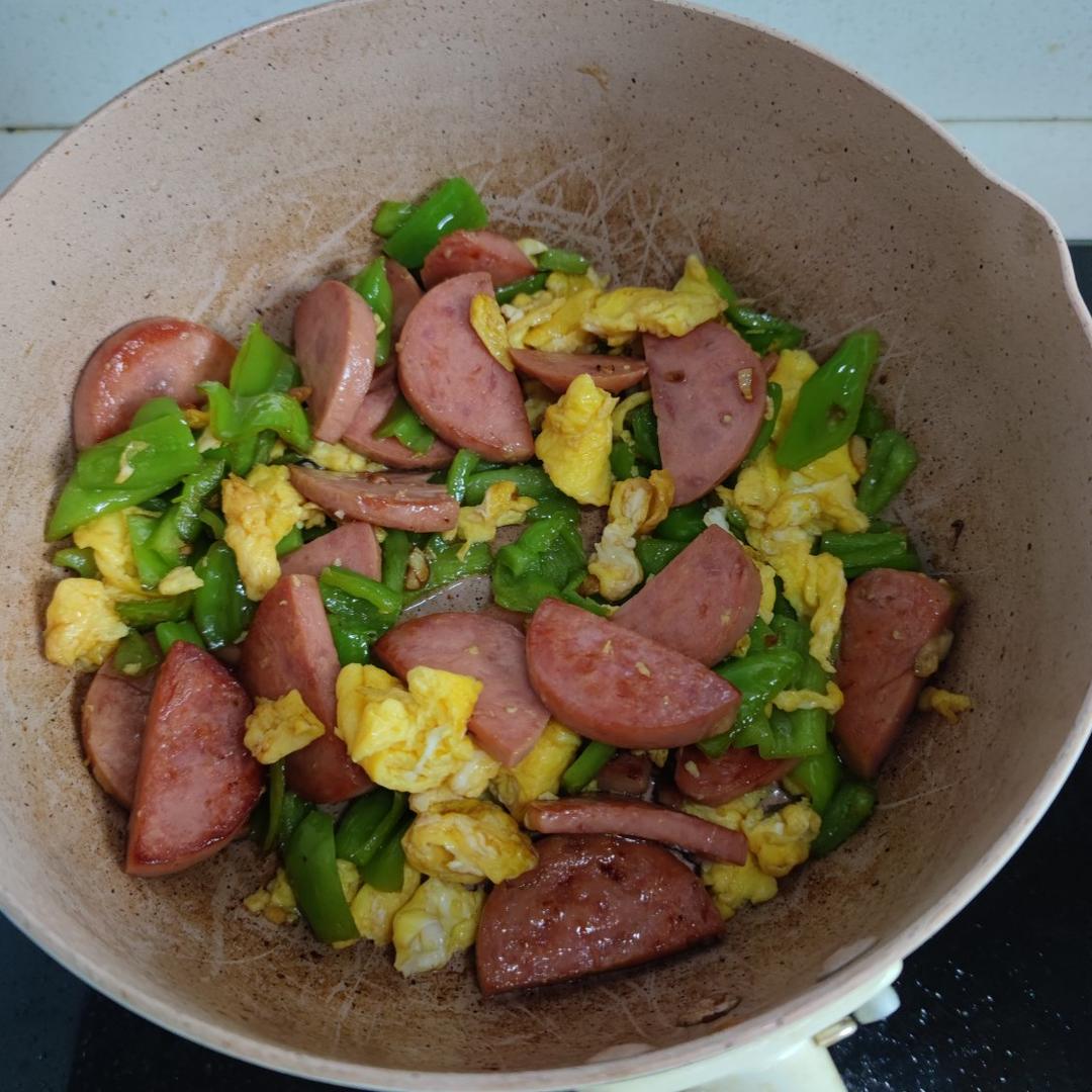 5900_wnah做的青椒火腿炒鸡蛋