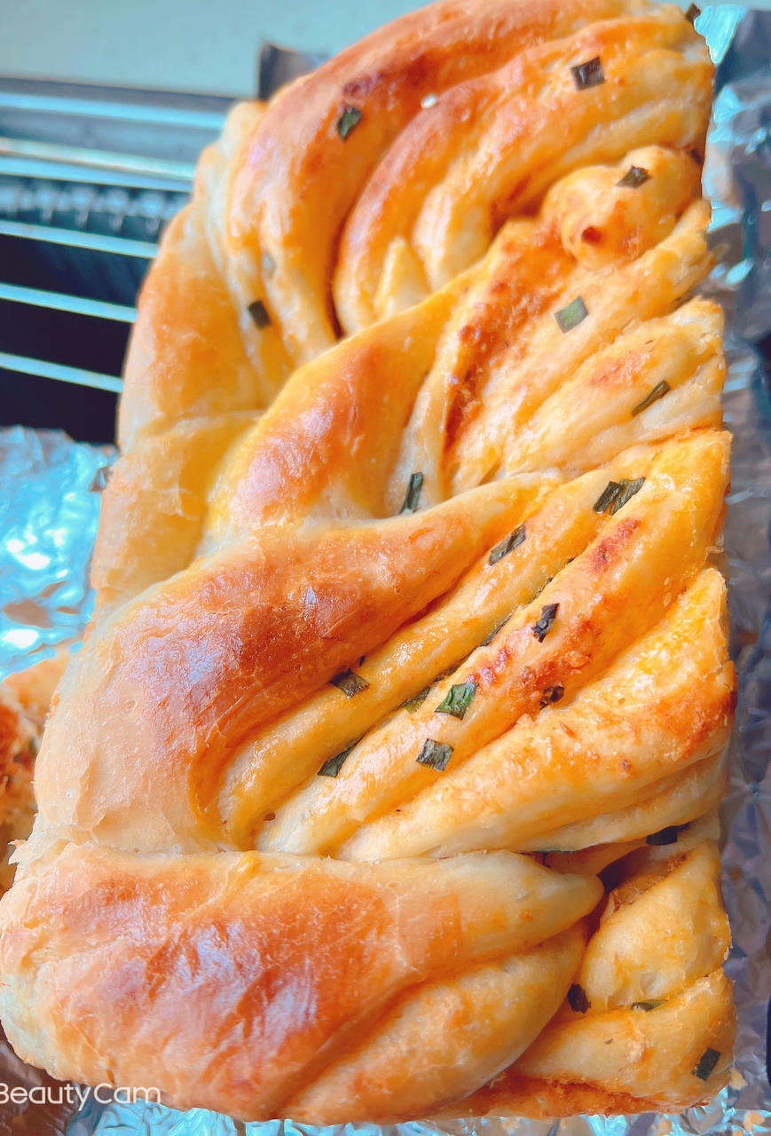 香葱肉松手撕吐司