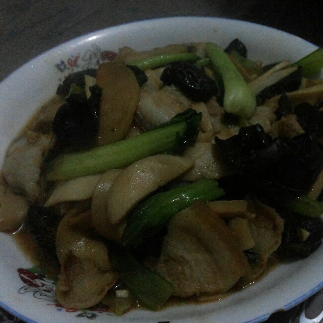 杏鲍菇炒肉片