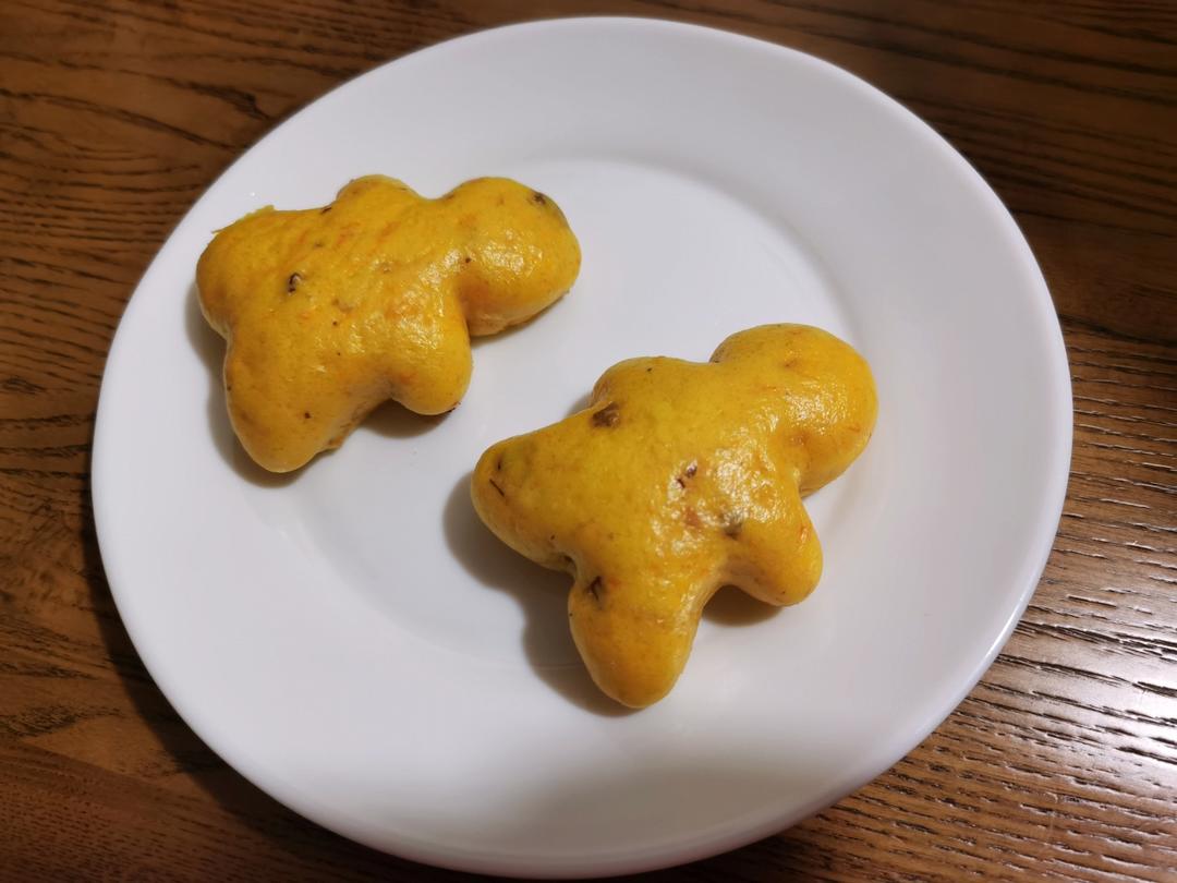 新手也可以--详解如何做出人见人爱、金黄的南瓜馒头