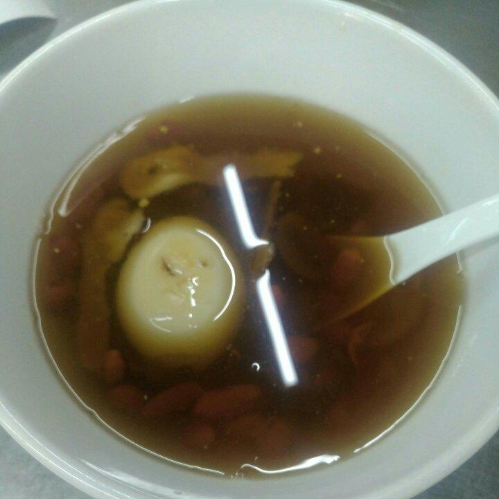 当归红枣鸡蛋