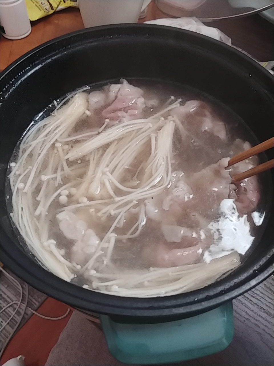 冬日快手泡菜海鲜减脂汤的做法