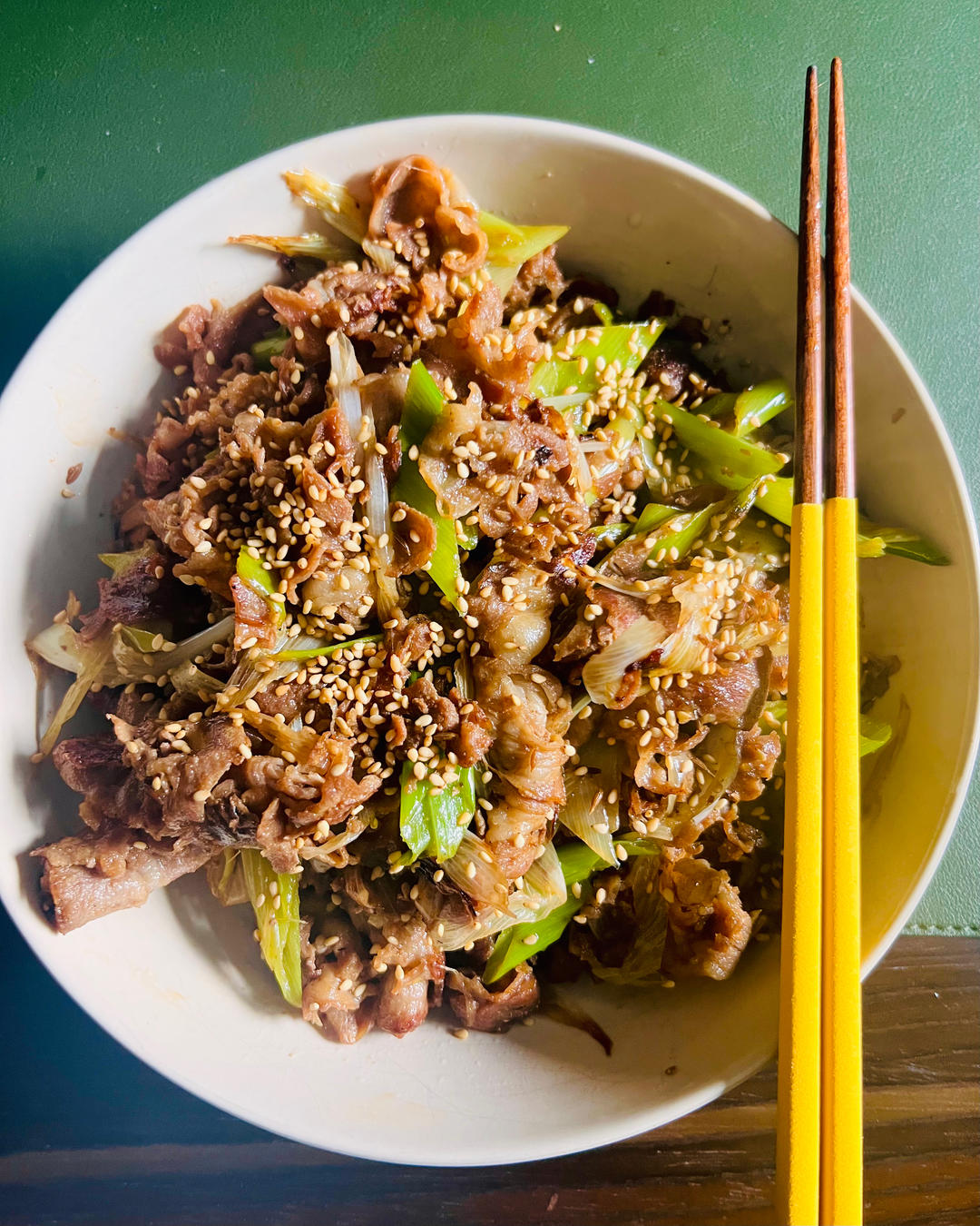 炒了20多年的葱爆羊肉