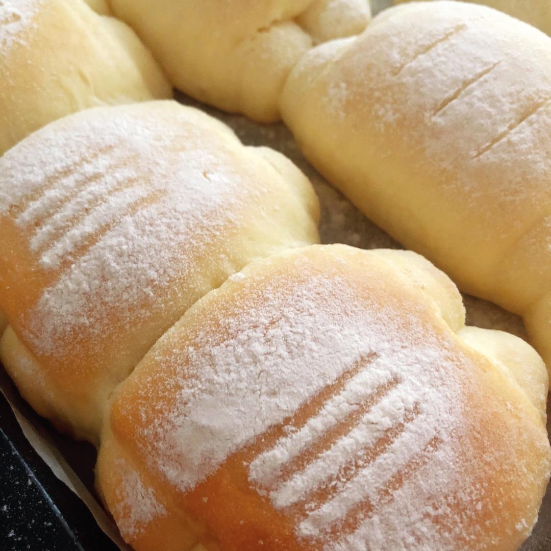 软到不知所措的牛奶卷