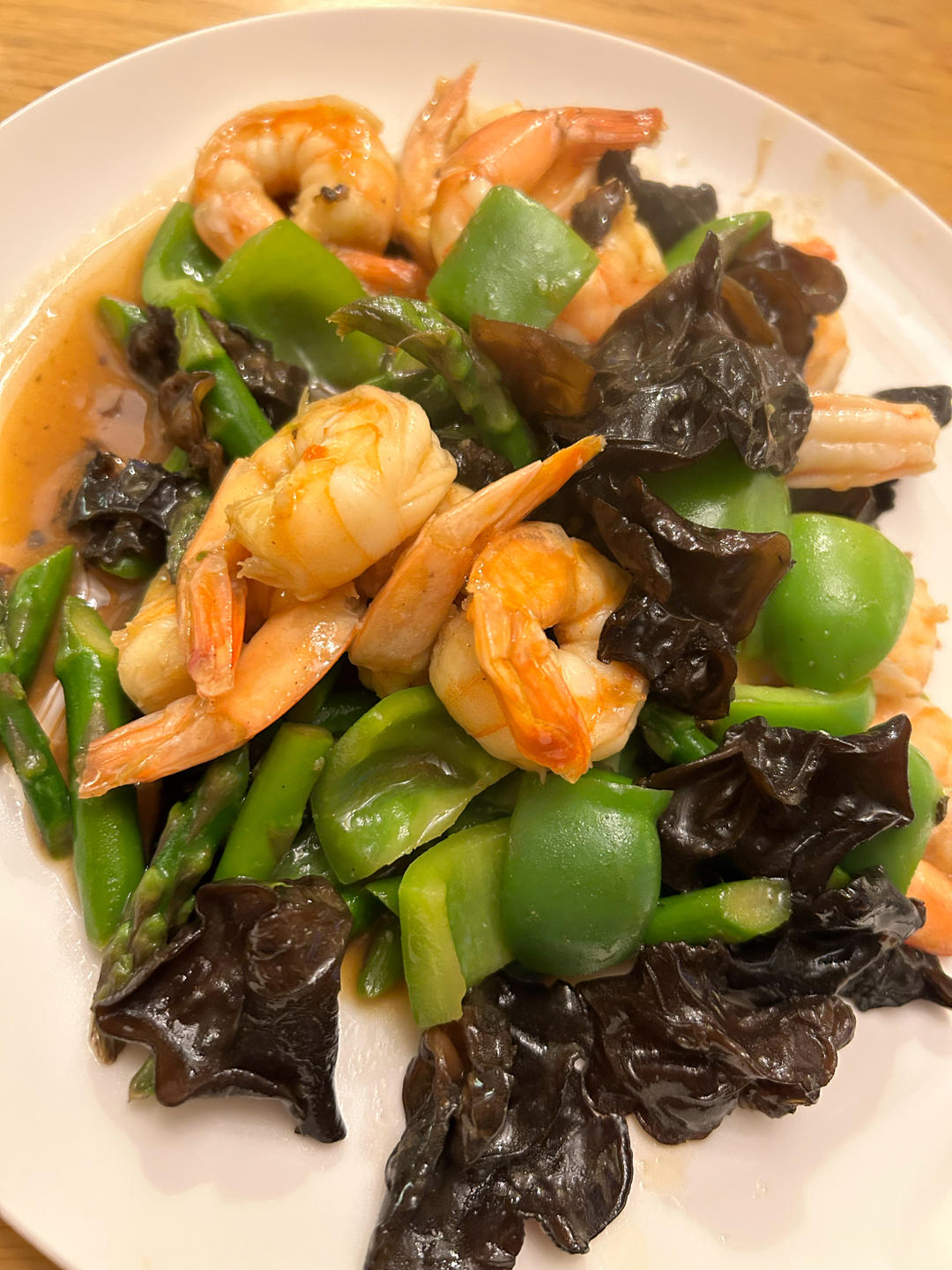 黄油彩椒芦笋炒虾仁