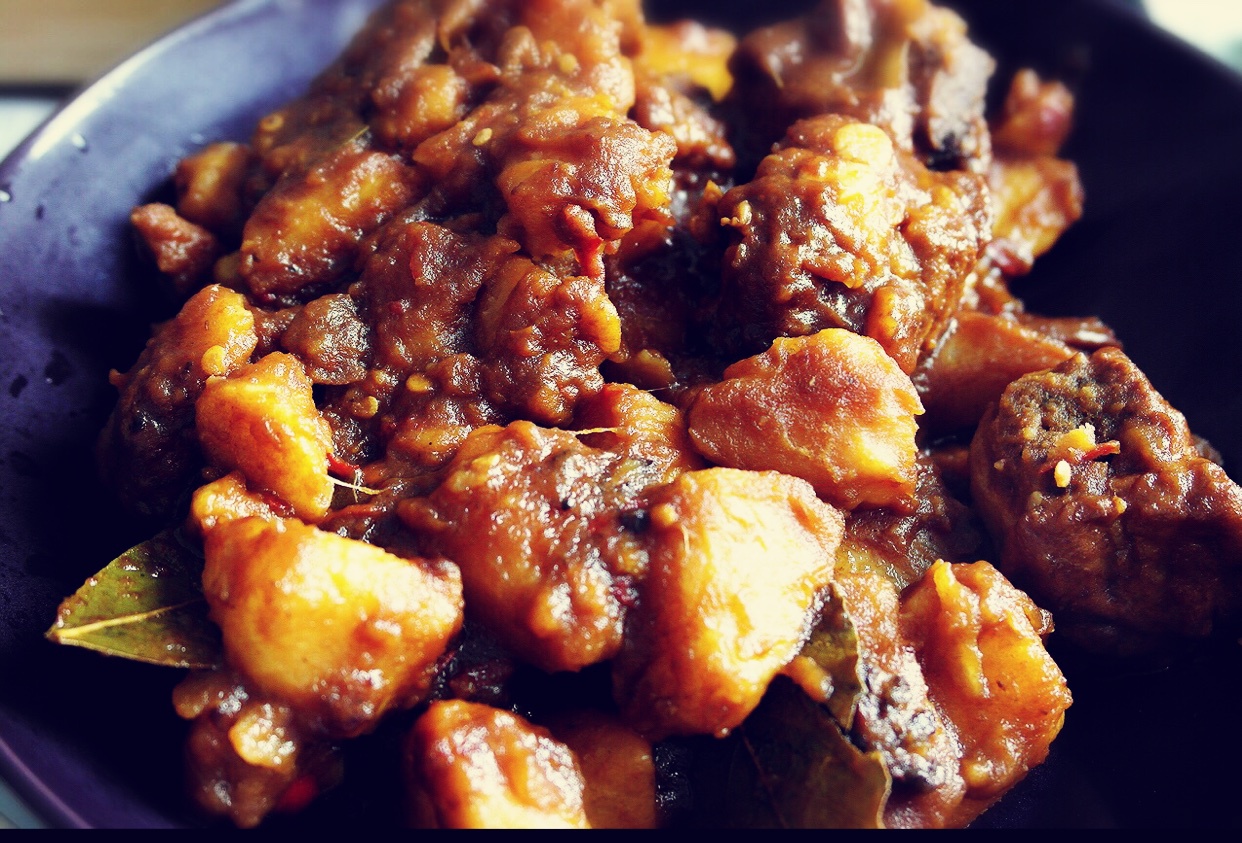 土豆烧排骨
