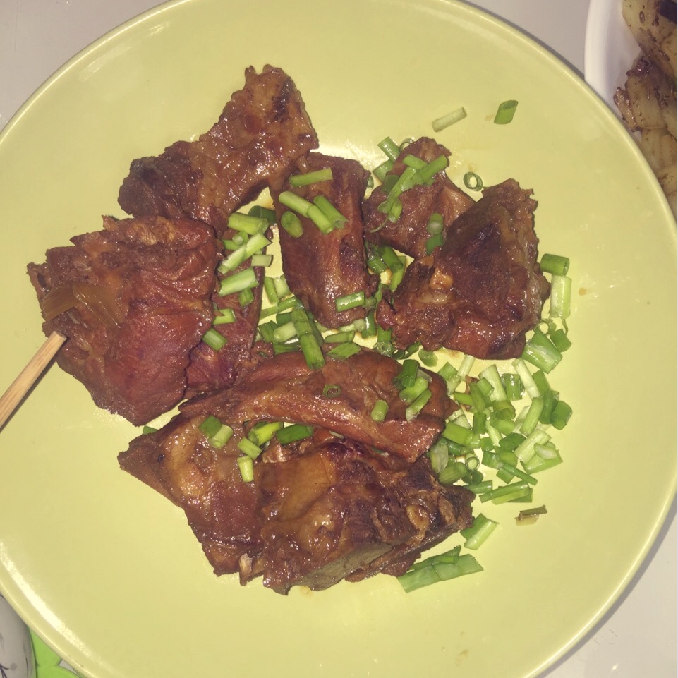 红烧排骨