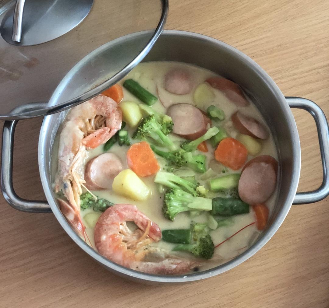 三文鱼奶油炖菜+芝士焗饭【曼食慢语】