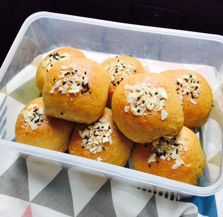 全麦杂粮乳酪面包