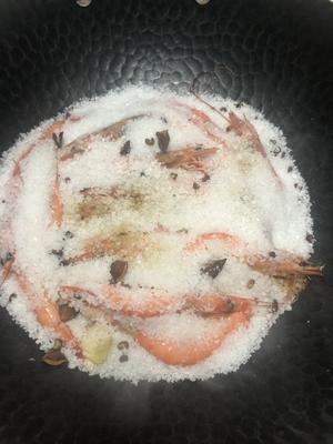 香喷喷的盐焗虾🦐的做法 步骤12