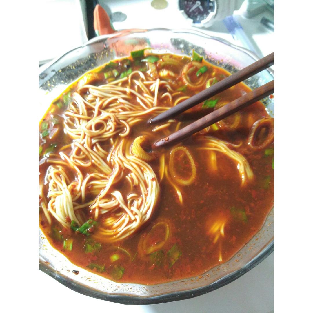 陕西风味酸辣素面
