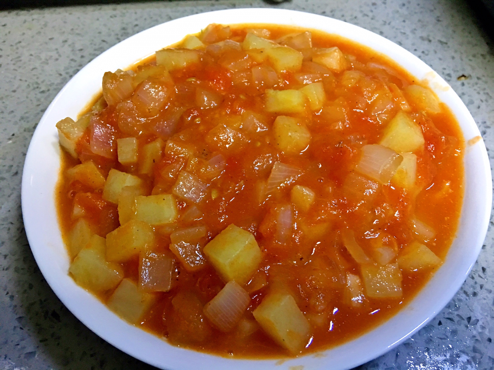 超简单三丁：土豆西红柿洋葱丁